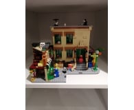 LEGO IDEAS 21324 Ulica Sezamkowa - Patryk