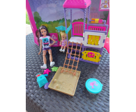 Barbie Skipper Klub opiekunek Plac zabaw Zestaw - Anna
