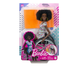 Lalka i akcesoria Barbie Fashonistas Lalka na wózku Strój w serca