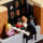LEGO ICONS 10292 Mieszkania z serialu Przyjaciele - 1020755 - zdjęcie 5