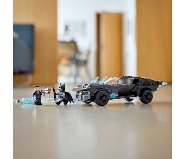 LEGO DC Batman 76181 Batmobil™: pościg za Pingwinem™ - 1030815 - zdjęcie 4