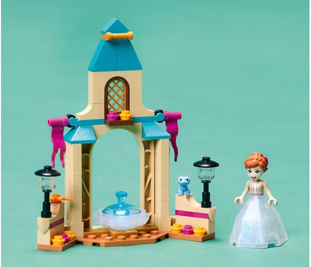 LEGO Disney Princess 43198 Dziedziniec zamku Anny - 1032199 - zdjęcie 4