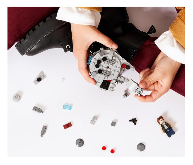 LEGO Star Wars 75295 Mikromyśliwiec Sokół Millennium - 1012832 - zdjęcie 3