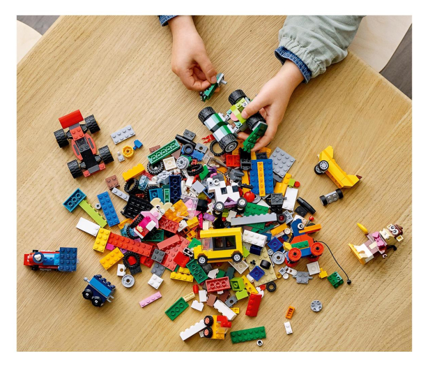 LEGO Classic 11014 Klocki na kołach - 1015570 - zdjęcie 3