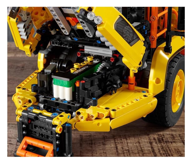 LEGO Technic 42114 Wozidło przegubowe Volvo 6x6 - 579094 - zdjęcie 6
