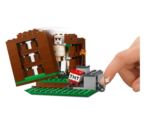 LEGO Minecraft 21159 Kryjówka rozbójników - 532523 - zdjęcie 4