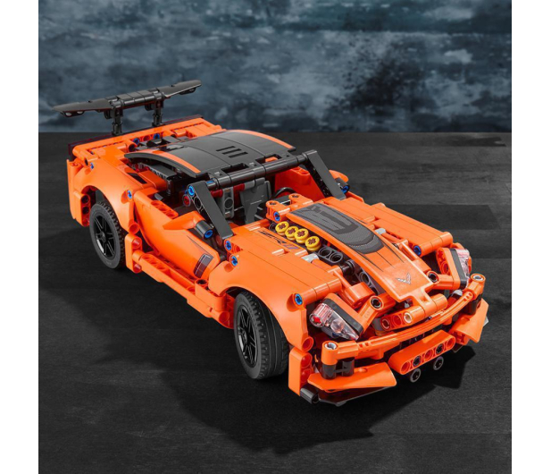 LEGO Technic 42093 Chevrolet Corvette ZR1 - 467572 - zdjęcie 4