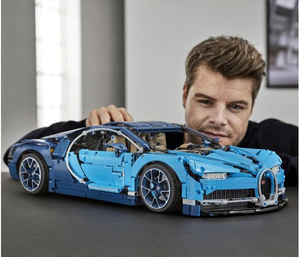 LEGO Technic 42083 Bugatti Chiron - 436955 - zdjęcie 2