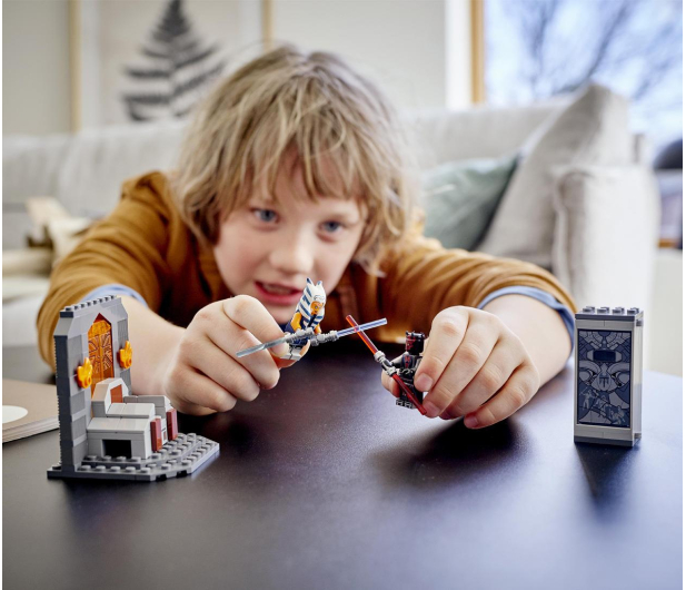 LEGO Star Wars 75310 Starcie na Mandalore™ - 1024214 - zdjęcie 2