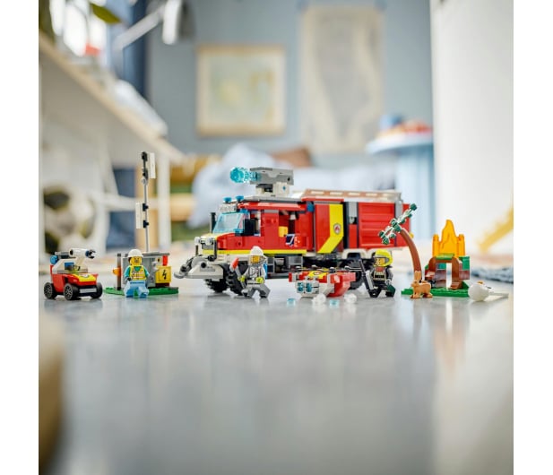 LEGO City 60374 Terenowy pojazd straży pożarnej - 1091240 - zdjęcie 4