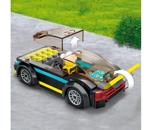 LEGO City 60383 Elektryczny samochód sportowy - 1090522 - zdjęcie 2