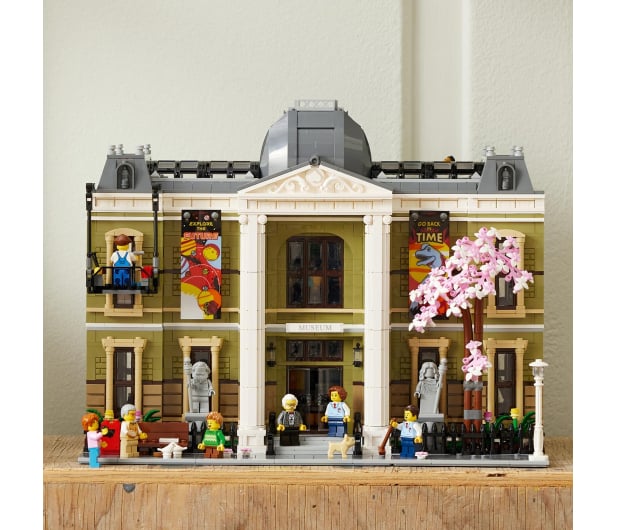 LEGO Icons 10326 Muzeum Historii Naturalnej - 1202301 - zdjęcie 6