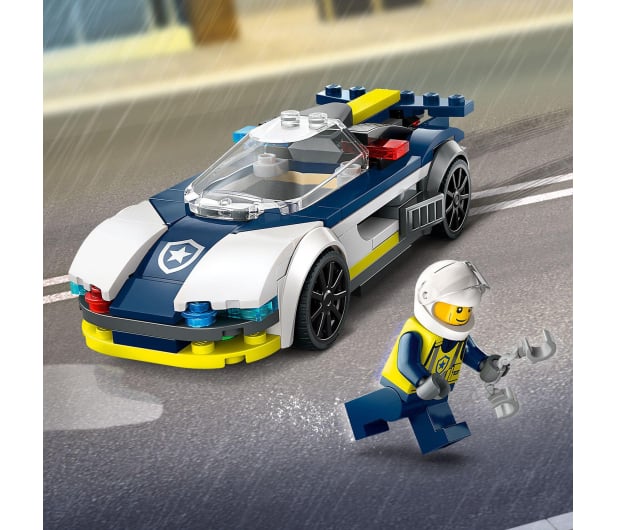LEGO City 60415 Pościg radiowozu za muscle carem - 1202617 - zdjęcie 7