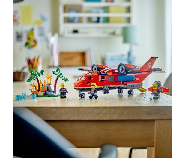 LEGO City 60413 Strażacki samolot ratunkowy - 1203368 - zdjęcie 13