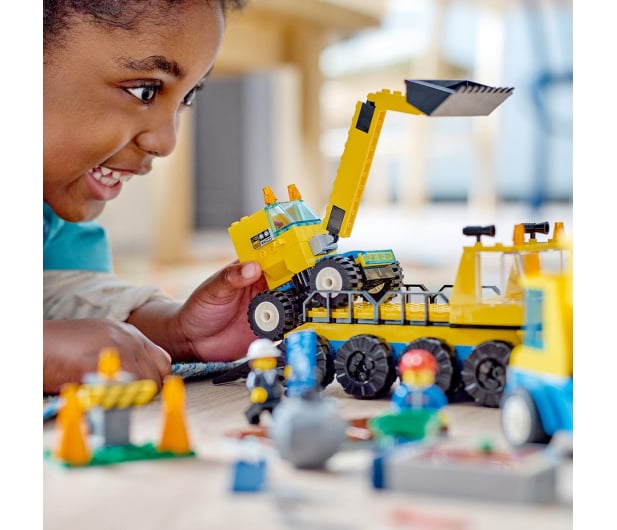 LEGO City 60391 Ciężarówki i dźwig z kulą wyburzeniową - 1144459 - zdjęcie 10