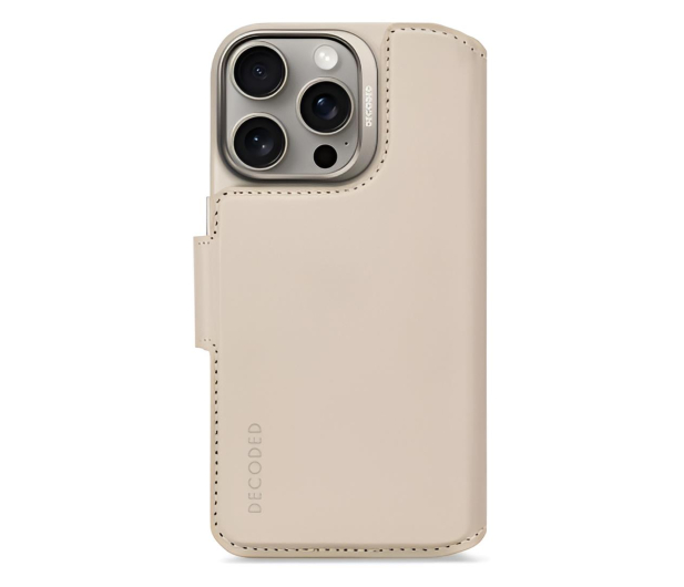 Decoded Leather Detachable Wallet iPhone 16 Pro MagSafe clay - 1284491 - zdjęcie