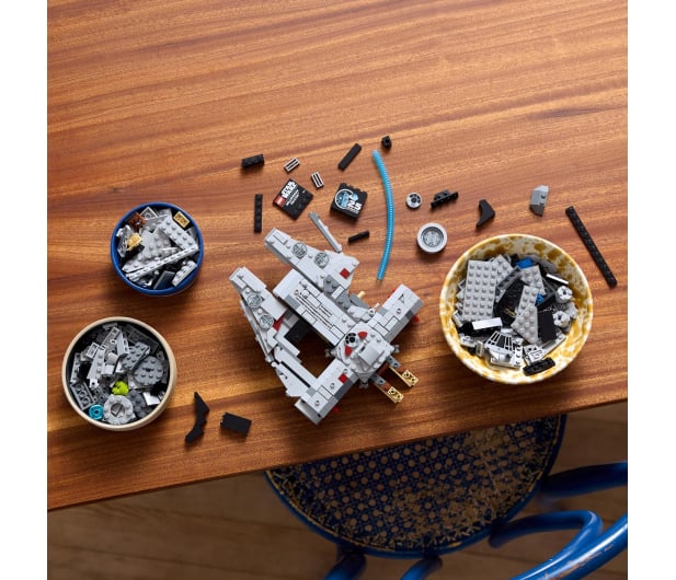 LEGO Star Wars 75375 Sokół Millennium™ - 1220600 - zdjęcie 3