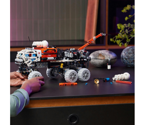LEGO Technic 42180 Marsjański łazik eksploracyjny - 1220589 - zdjęcie 13