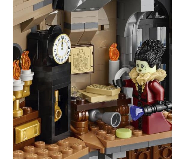 LEGO Icons 11383 Rezydencja burmistrzyni - 1577944 - zdjęcie 8