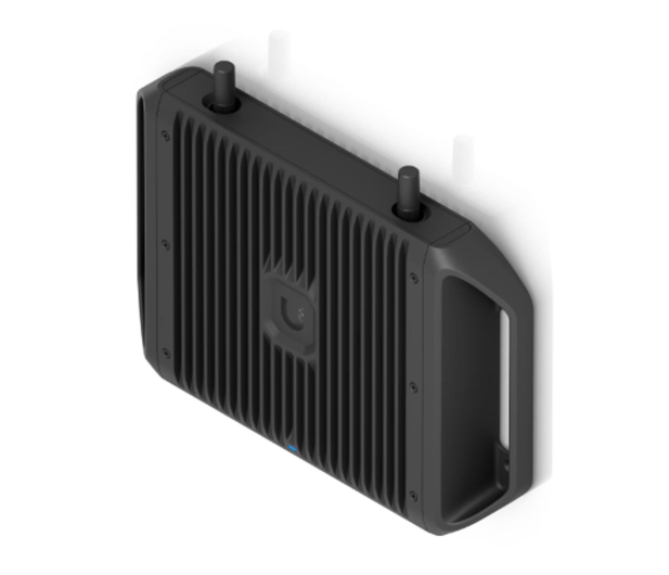 Ubiquiti UCG-Industrial (270W) Kontroler 10 GbE UniFi Cloud Gateway - 1573930 - zdjęcie 6