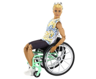 Barbie Ken na wózku - 1013924 - zdjęcie 3