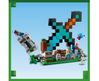 LEGO Minecraft 21244 Bastion miecza - 1090570 - zdjęcie 3