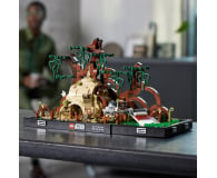 LEGO Star Wars™ 75330 Diorama: Szkolenie Jedi™ na Dagobah™ - 1037692 - zdjęcie 4