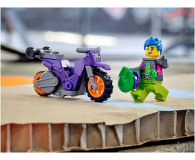 LEGO City 60296 Wheelie na motocyklu kaskaderskim - 1026657 - zdjęcie 8
