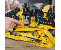 LEGO Technic 42131 Sterowany przez aplikację buldożer Cat® D11 - 1026667 - zdjęcie 4