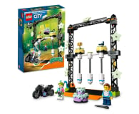 LEGO City 60341 Wyzwanie kaskaderskie: przewracanie - 1041301 - zdjęcie 2