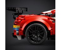 LEGO Technic 42125 Ferrari 488 GTE AF Corse #51 - 1012754 - zdjęcie 7