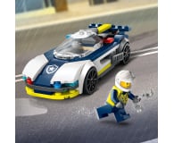 LEGO City 60415 Pościg radiowozu za muscle carem - 1202617 - zdjęcie 7
