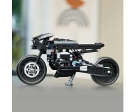LEGO Technic 42155 BATMAN – BATMOTOR™ - 1091324 - zdjęcie 3