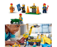 LEGO City 60391 Ciężarówki i dźwig z kulą wyburzeniową - 1144459 - zdjęcie 5